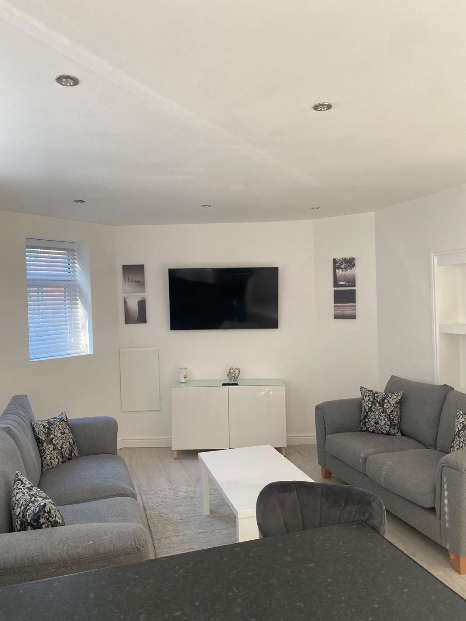 Spacious 2 Bedroom Apartment Liverpool Esterno foto