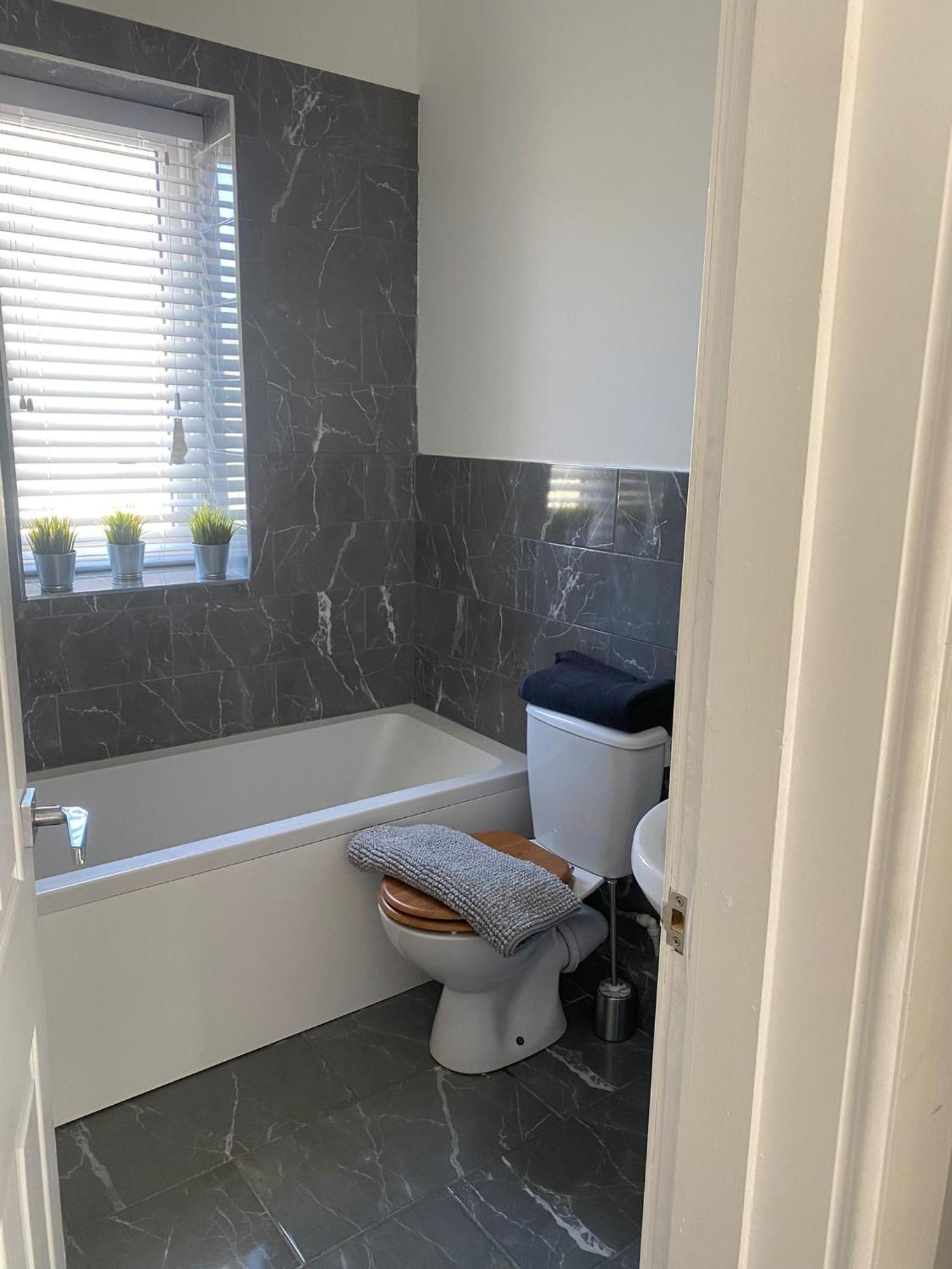 Spacious 2 Bedroom Apartment Liverpool Esterno foto